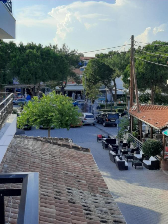 Mariza Apartments -Studios Hanioti Ngoại thất bức ảnh