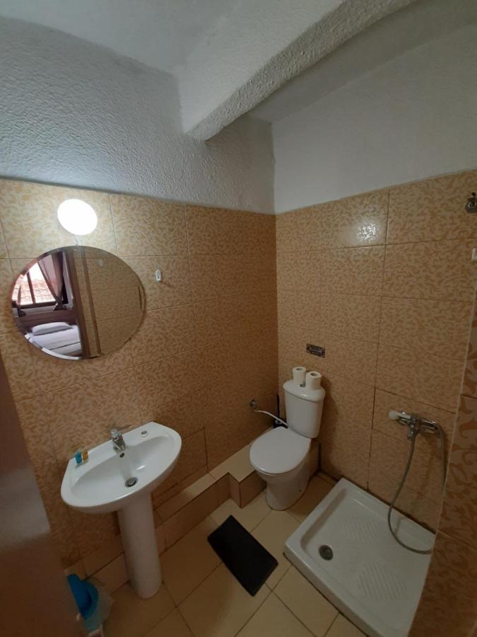 Mariza Apartments -Studios Hanioti Ngoại thất bức ảnh
