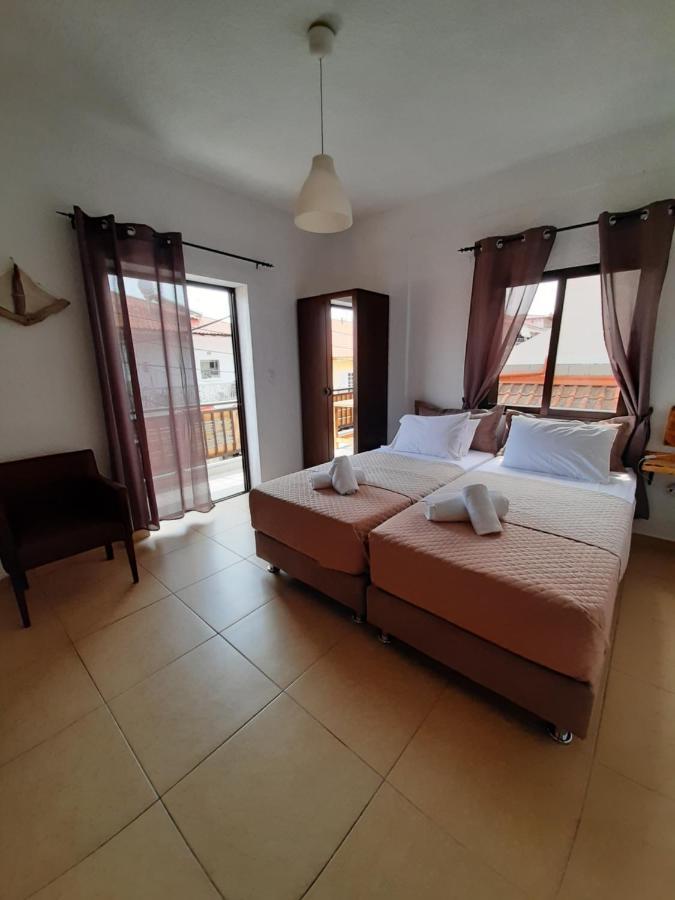 Mariza Apartments -Studios Hanioti Ngoại thất bức ảnh