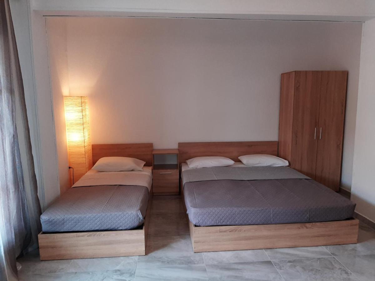 Mariza Apartments -Studios Hanioti Ngoại thất bức ảnh